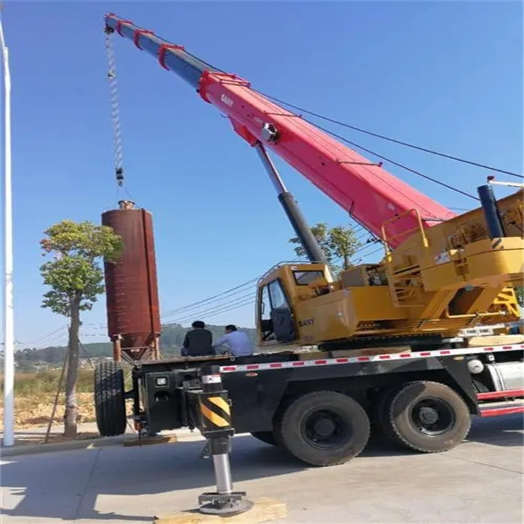 巴东专业吊车租赁多少钱