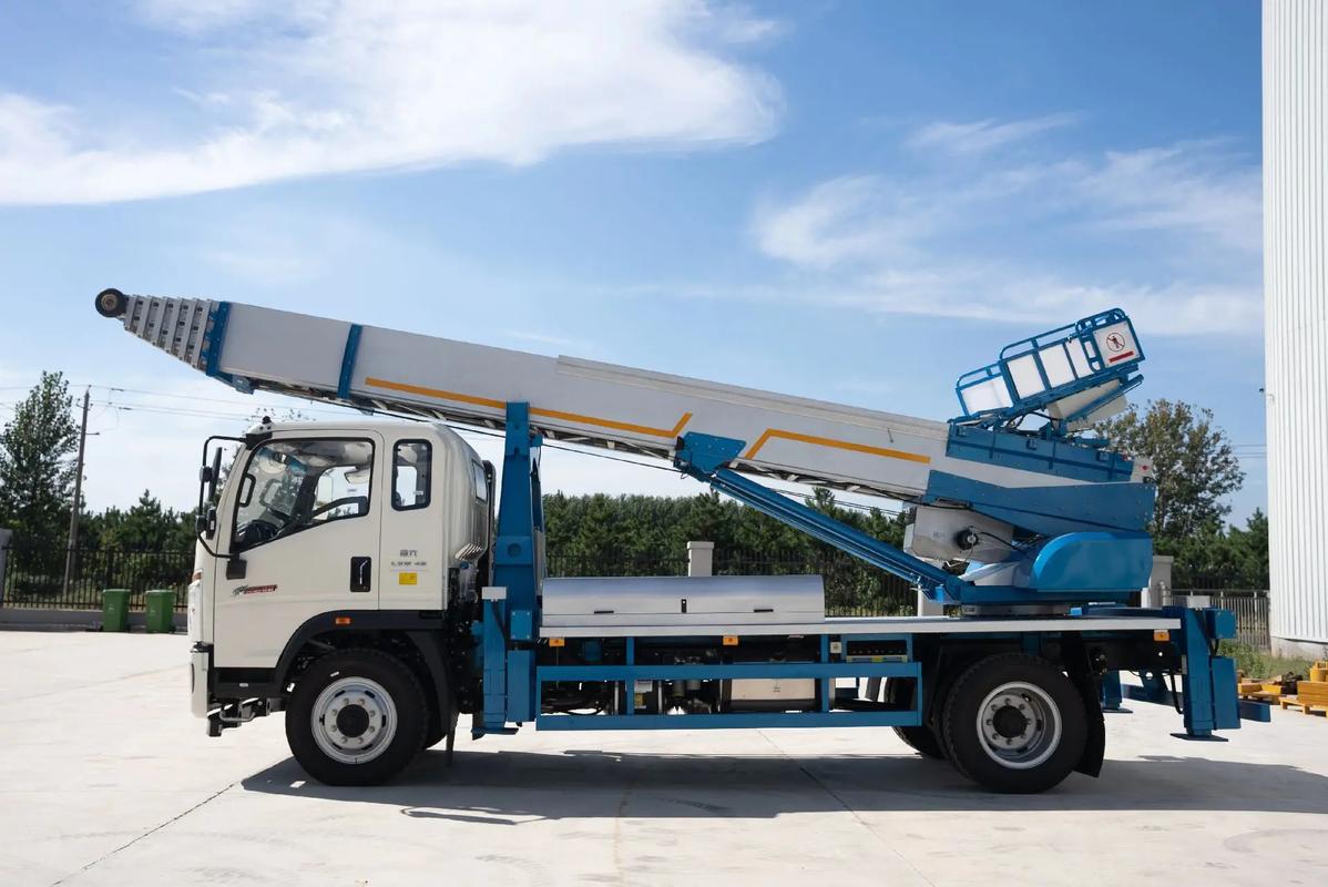 巴东云梯上料车租赁费用