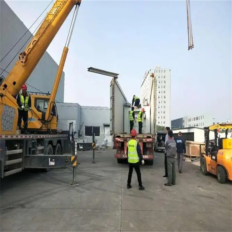 巴东如何找到附近的吊车救援服务