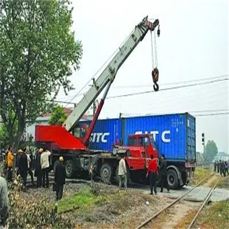 巴东如何快速找到附近的吊车救援公司